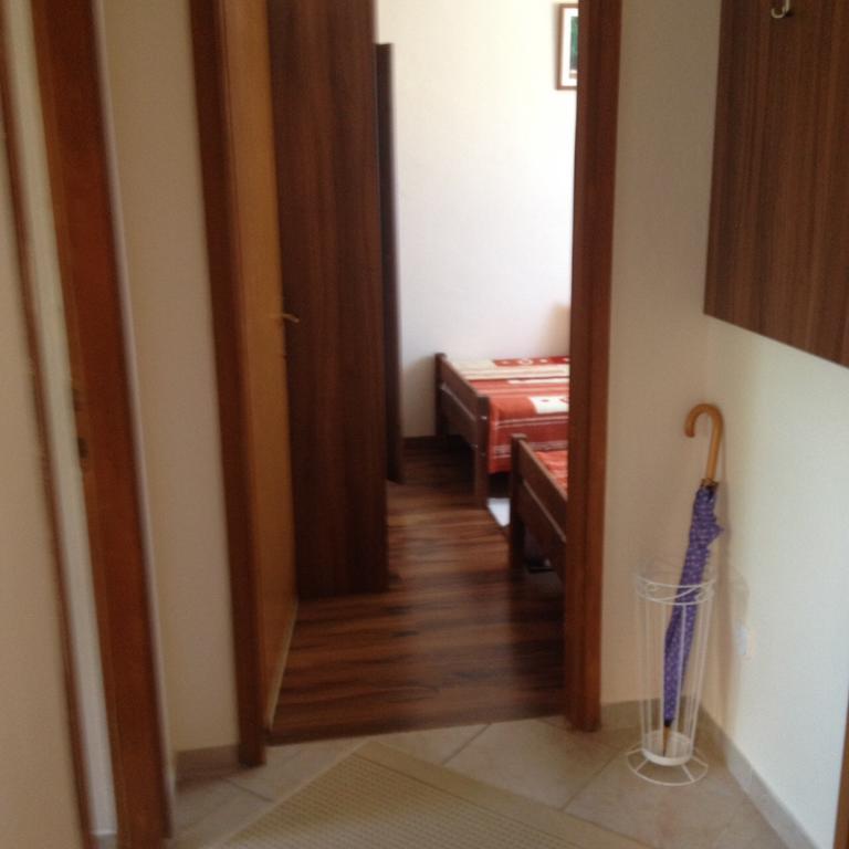 Holiday Home Boba Раковица Екстер'єр фото